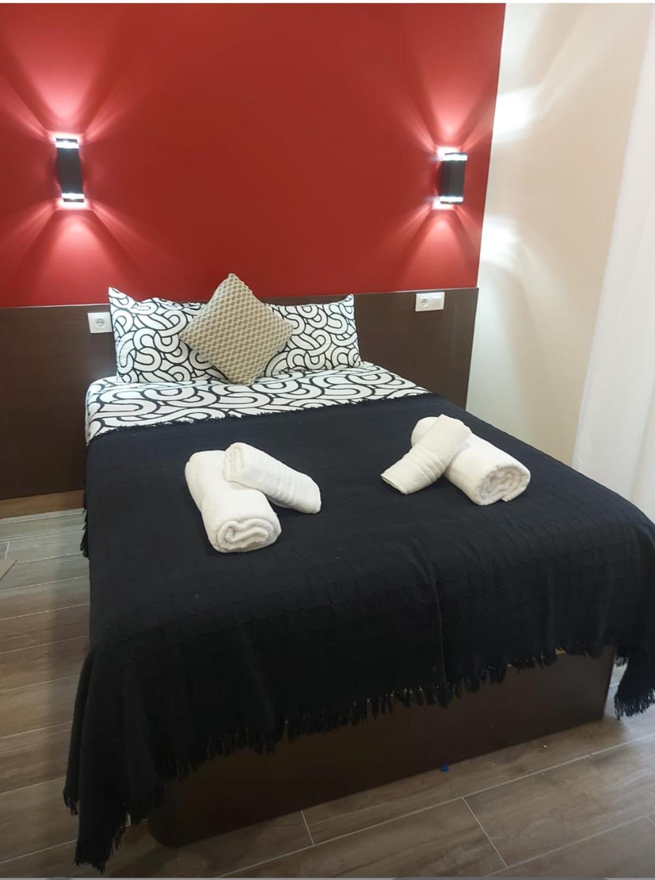 Hostal “ Infantas” Madrid Exteriér fotografie