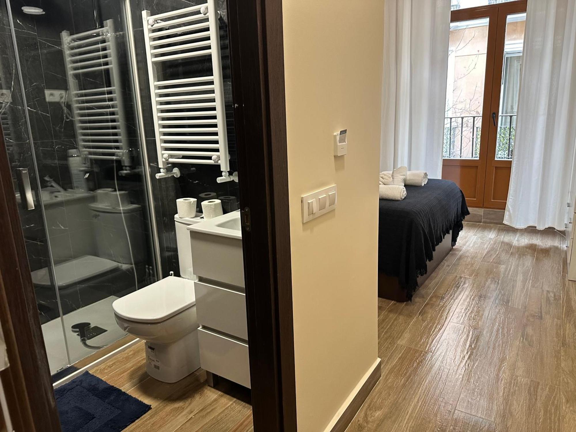 Hostal “ Infantas” Madrid Exteriér fotografie